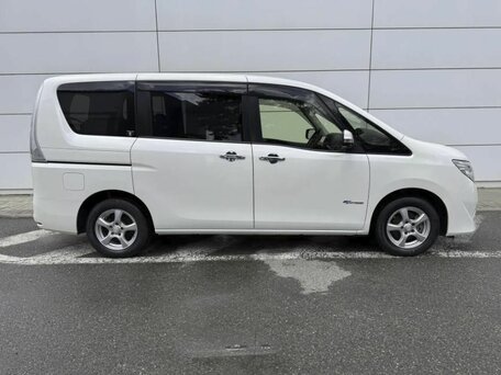 2016 Nissan Serena IV (C26), белый, 1560000 рублей, вид 5