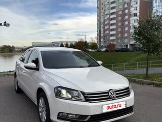 2013 Volkswagen Passat B7, белый, 1400000 рублей, вид 1