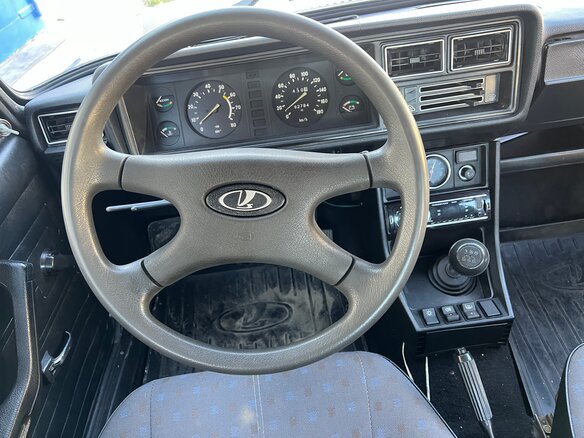 2004 Lada (ВАЗ) 2107, фиолетовый, 150000 рублей - вид 10