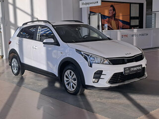 2022 Kia Rio X IV Рестайлинг, белый, 2053000 рублей, вид 3