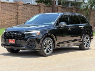 2025 Audi Q7 45 TFSI II (4M) Рестайлинг 2, чёрный, 8635420 рублей, вид 1