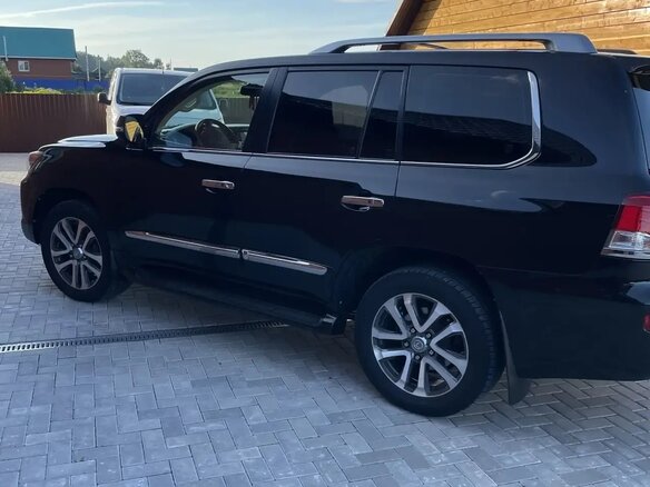 2012 Lexus LX 570 III Рестайлинг, чёрный, 3500000 рублей - вид 8