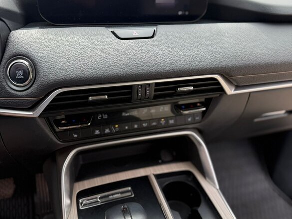 2023 Mazda CX-90, белый, 5000000 рублей - вид 17