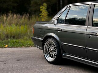 1986 BMW 3 серии 320i II (E30), серый, 3500000 рублей, вид 4