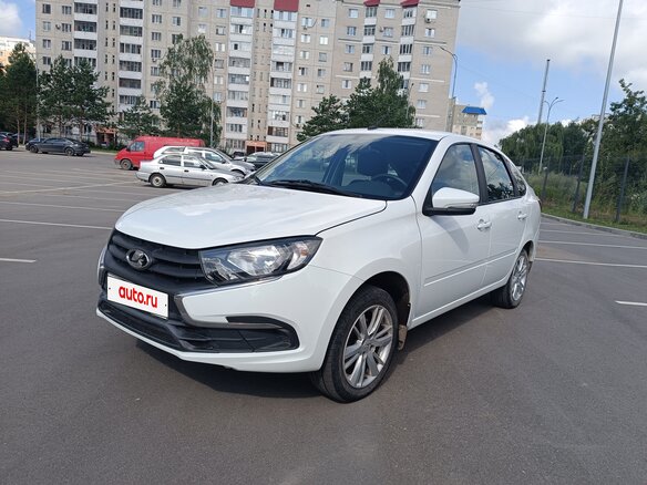 2024 Lada (ВАЗ) Granta I Рестайлинг, белый, 880000 рублей - вид 1