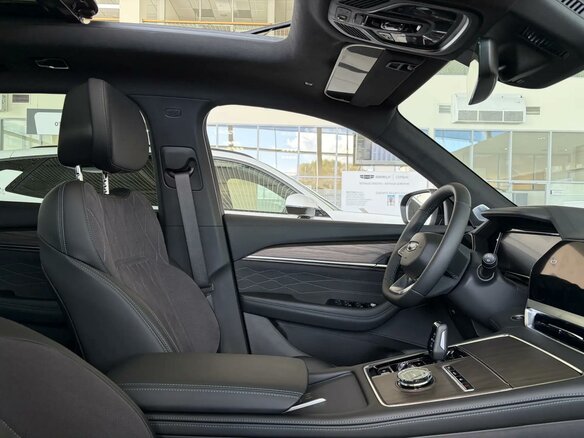 2026 Geely Monjaro I, чёрный - вид 9
