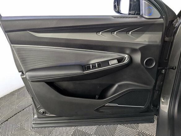 2024 Geely Cityray, серый, 2460000 рублей - вид 18