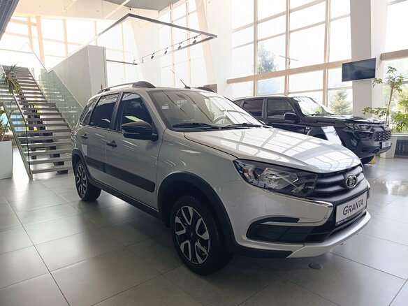 2025 Lada (ВАЗ) Granta Cross I Рестайлинг, белый