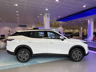 2026 Omoda C7, белый, 3499000 рублей, вид 5