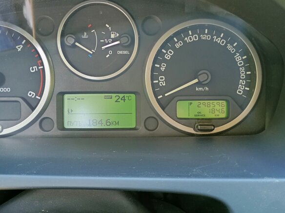 2012 Land Rover Freelander II Рестайлинг, чёрный, 1400000 рублей - вид 8