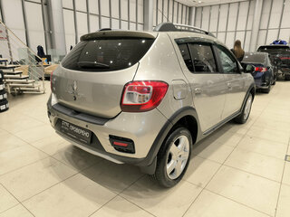 2018 Renault Sandero II Рестайлинг, бежевый, 1050000 рублей, вид 5