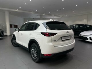 2017 Mazda CX-5 II, белый, 2495000 рублей, вид 4