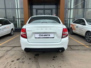 2026 Lada (ВАЗ) Granta I Рестайлинг, белый, 982000 рублей, вид 5