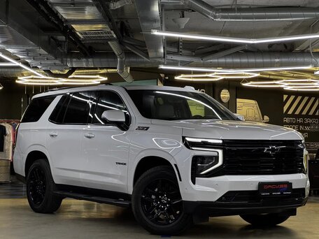 2025 Chevrolet Tahoe V Рестайлинг, белый, 12350000 рублей, вид 2