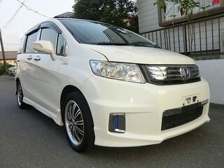 2016 Honda Freed Spike I Рестайлинг 2, белый, 834000 рублей, вид 2