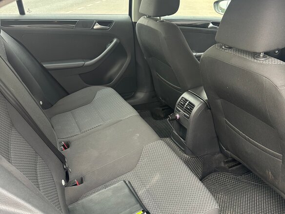 2012 Volkswagen Jetta VI, чёрный, 950000 рублей - вид 13