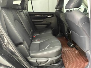 2021 Toyota Highlander IV (XU70), чёрный, 5980000 рублей, вид 4
