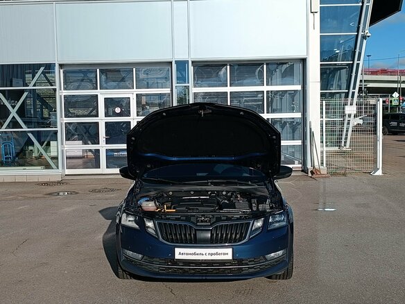2017 Skoda Octavia III (A7) Рестайлинг, синий, 1965000 рублей - вид 8