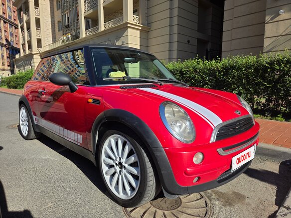 2002 Mini Hatch One I (R50), красный, 550000 рублей - вид 1