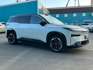 2025 Toyota bZ3X 67.9 kWh, белый, 3050000 рублей, вид 4