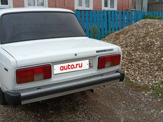 1996 Lada (ВАЗ) 2105, белый, 135000 рублей, вид 1