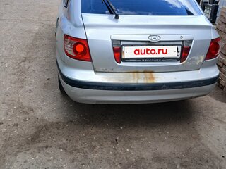 2004 Hyundai Elantra III (XD2) Рестайлинг, серебристый, 190000 рублей, вид 3