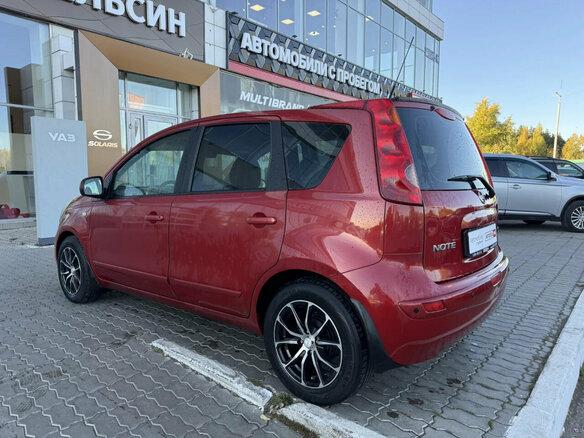 2008 Nissan Note I, красный, 498413 рублей - вид 17
