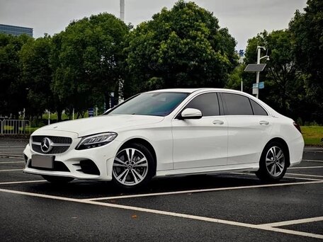 2019 Mercedes-Benz C-Класс 180 IV (W205) Рестайлинг, белый, 2450000 рублей, вид 2