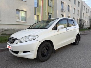 2004 Honda Edix, белый, 620000 рублей, вид 1