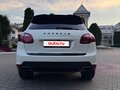 2011 Porsche Cayenne Diesel II (958), белый, 2200000 рублей - вид 7