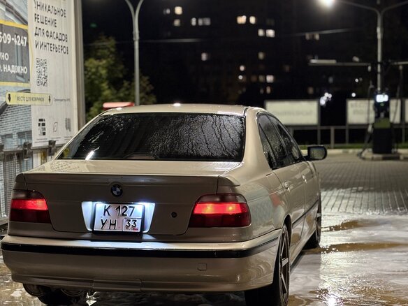 1998 BMW 5 серии 528i IV (E39), бежевый, 490000 рублей - вид 8