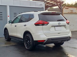 2020 Nissan X-Trail III Рестайлинг, белый, 1650000 рублей, вид 3