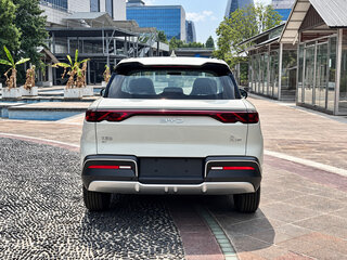 2025 BYD Yuan Up 32 kWh, серебристый, 1560000 рублей, вид 5