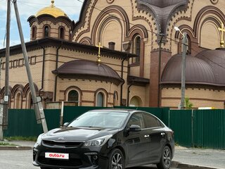 2019 Kia Rio IV, чёрный, 1349000 рублей, вид 1