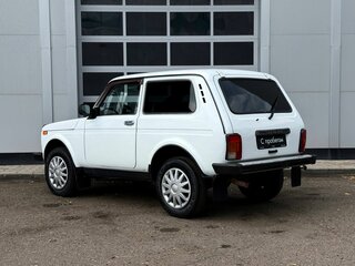 2014 Lada (ВАЗ) 2121 (4x4) I Рестайлинг, белый, 450000 рублей, вид 3