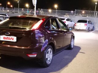 2010 Ford Focus II Рестайлинг, фиолетовый, 730000 рублей, вид 3