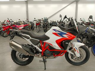 2023 KTM 1290 Super Adventure R, оранжевый, 1800000 рублей, вид 2