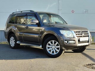 2015 Mitsubishi Pajero IV Рестайлинг 2, коричневый, 1850000 рублей, вид 3