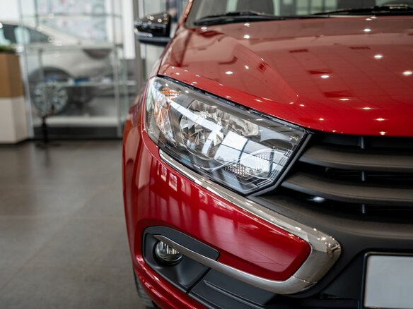 2026 Lada (ВАЗ) Granta I Рестайлинг, красный - вид 9