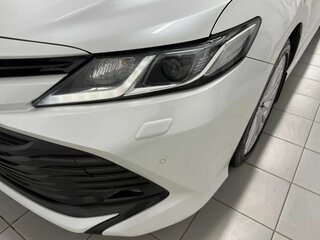 2020 Toyota Camry VIII (XV70), белый, 2650000 рублей, вид 5