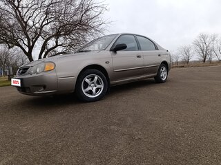 2003 Kia Shuma II, бежевый, 240000 рублей, вид 2