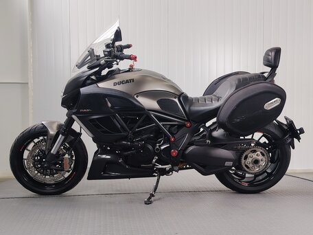 2013 Ducati Diavel, серый, 829000 рублей, вид 5