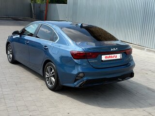 2021 Kia Cerato IV Рестайлинг, синий, 2300000 рублей, вид 5
