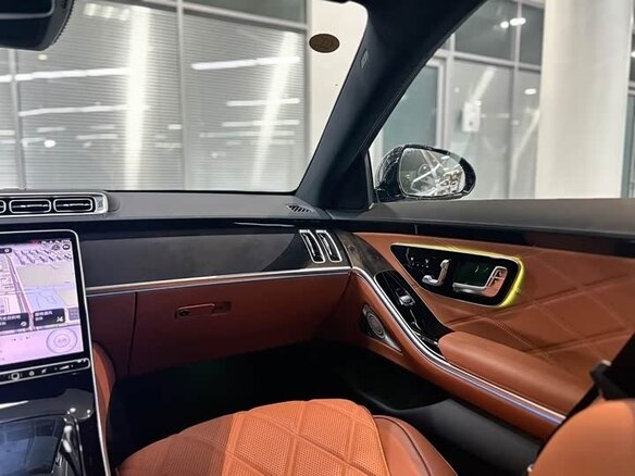 2025 Mercedes-Benz Maybach S-Класс 580 II (Z223), чёрный, 20000018 рублей - вид 19