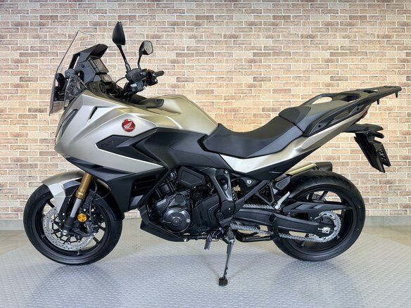 2025 Honda NT1100, серый, 1850000 рублей - вид 2