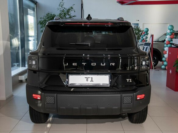 2026 Jetour T1, чёрный, 4399900 рублей - вид 5