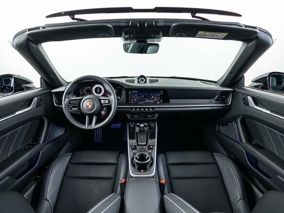 2025 Porsche 911 4 GTS VIII (992) Рестайлинг, чёрный - вид 32