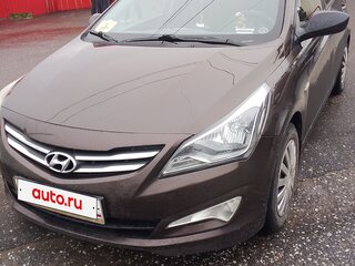 2015 Hyundai Solaris I Рестайлинг, коричневый, 600000 рублей, вид 1