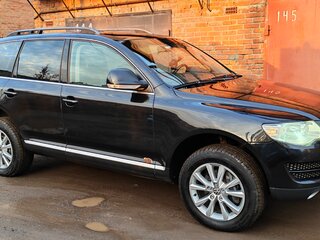 2008 Volkswagen Touareg I Рестайлинг, чёрный, 1180000 рублей, вид 2