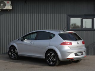 2012 SEAT Leon II Рестайлинг, серебристый, 599888 рублей, вид 4